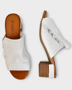 Everly Gia 07