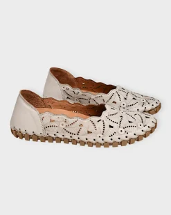 Everly Molly 01