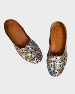 Everly Molly 01