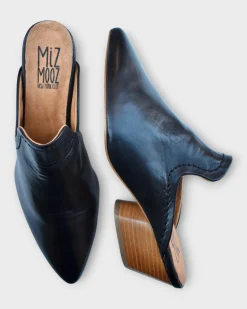 Miz Mooz Howie