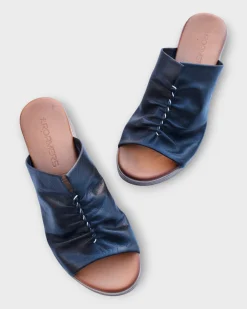 Roamers Edith