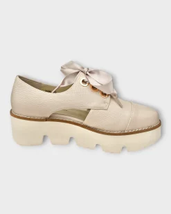 Tamara London Pine